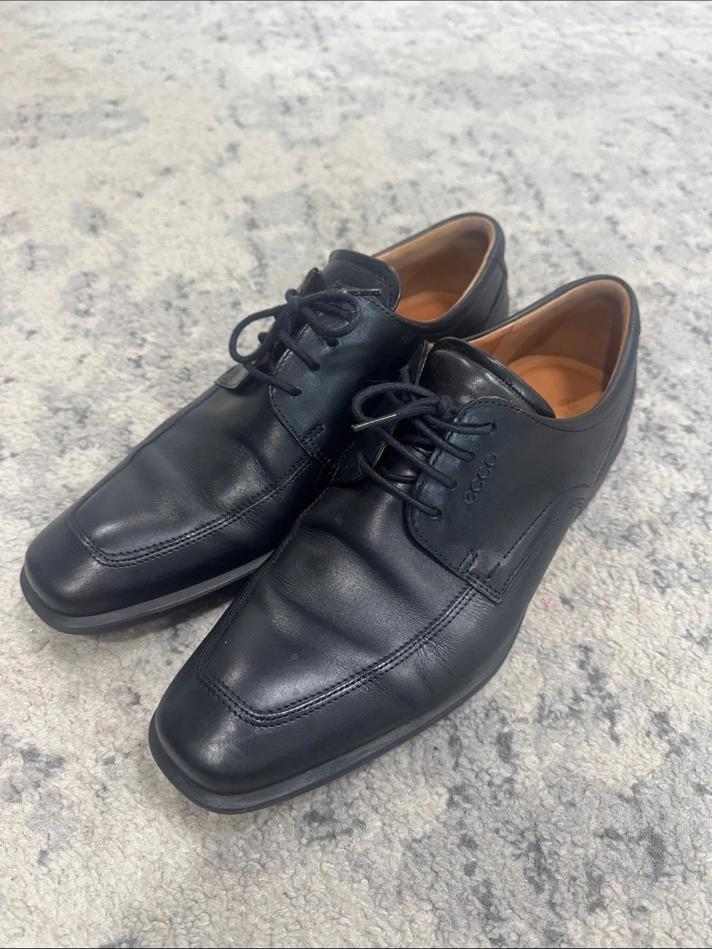 Ecco Black Leather Lace-Up Oxford Shoes
